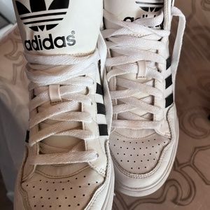 Addidas high tops